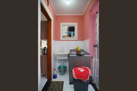 Casa para alugar com 70m², 2 quartos e 2 vagas Casa para alugar com 70m², 2 quartos e 2 vagasÁrea de Serviço