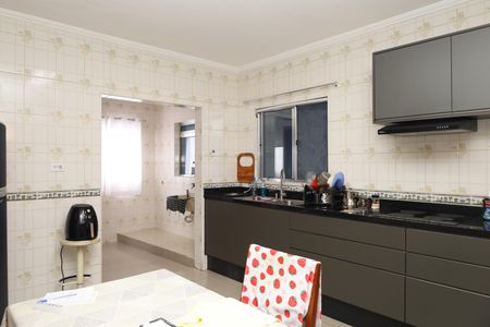 Casa à venda com 150m², 3 quartos e 2 vagasCozinha