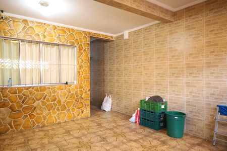 Casa à venda com 150m², 3 quartos e 2 vagasGaragem