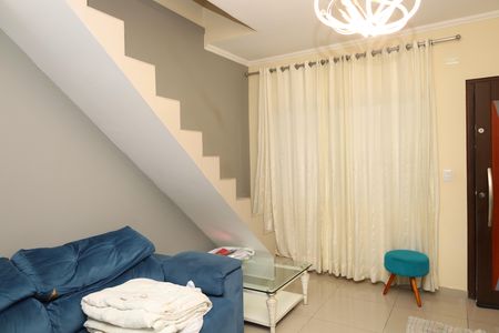 Casa à venda com 150m², 3 quartos e 2 vagasSala