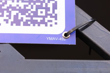 Casa à venda com 150m², 3 quartos e 2 vagasPlaca instalada no portão - Código YMAV-492