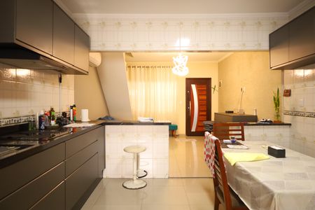 Casa à venda com 150m², 3 quartos e 2 vagasCozinha