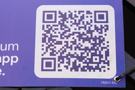 Casa à venda com 150m², 3 quartos e 2 vagasPlaca instalada no portão - Código YMAV-492