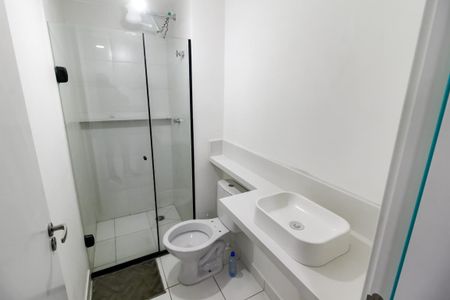 Banheiro de apartamento para alugar com 2 quartos, 34m² em Vila Andrade, São Paulo