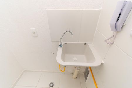 Área de Serviço de apartamento para alugar com 2 quartos, 32m² em Quinta da Paineira, São Paulo