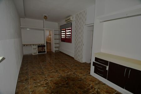 Casa à venda com 190m², 3 quartos e 3 vagasQuarto 3 - Suíte