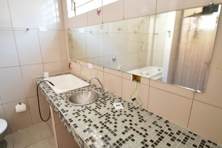 Casa à venda com 190m², 3 quartos e 3 vagasBanheiro Suíte