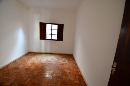 Casa à venda com 190m², 3 quartos e 3 vagasQuarto 2