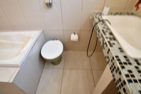 Casa à venda com 190m², 3 quartos e 3 vagasBanheiro Suíte