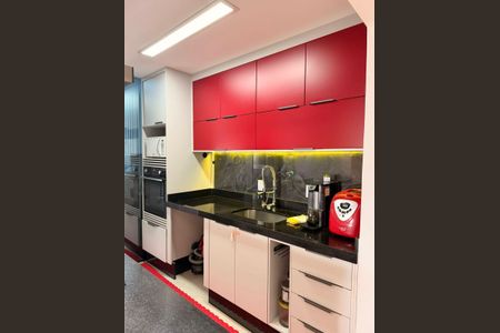 Apartamento à venda com 86m², 3 quartos e 2 vagas Apartamento à venda com 86m², 3 quartos e 2 vagasCozinha