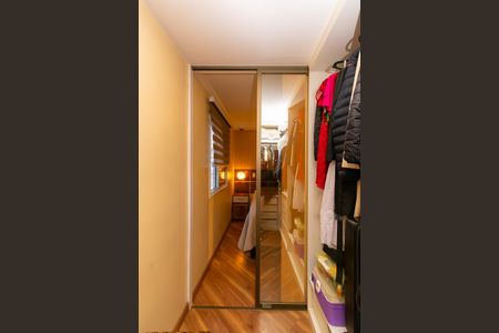 Apartamento à venda com 75m², 3 quartos e 2 vagas Apartamento à venda com 75m², 3 quartos e 2 vagasSuíte - Closet