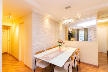Sala de apartamento à venda com 3 quartos, 75m² em Vila Invernada, São Paulo