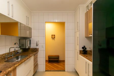 Apartamento à venda com 75m², 3 quartos e 2 vagas Apartamento à venda com 75m², 3 quartos e 2 vagasCozinha