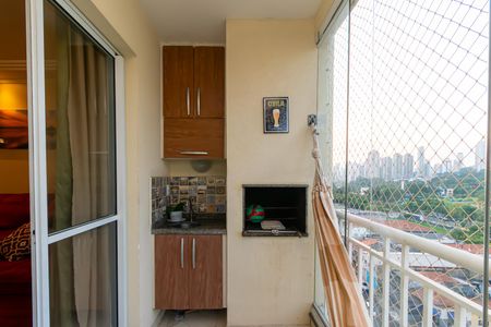Varanda gourmet de apartamento à venda com 3 quartos, 75m² em Vila Invernada, São Paulo
