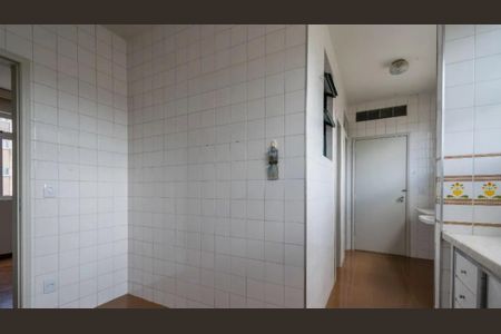 Cozinha  de apartamento à venda com 2 quartos, 75m² em Santo Antônio, Belo Horizonte