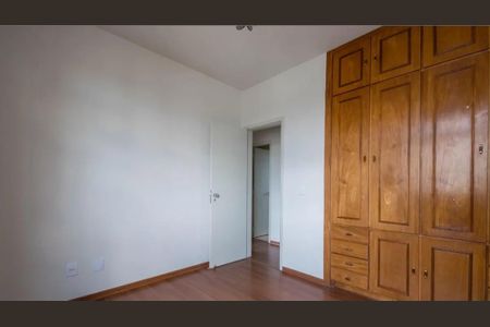 Quarto 2 de apartamento à venda com 2 quartos, 75m² em Santo Antônio, Belo Horizonte