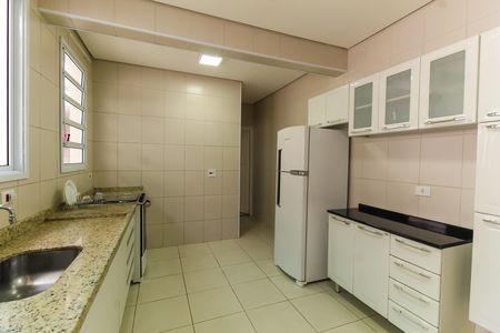 Casa para alugar com 130m², 3 quartos e 1 vagaCozinha