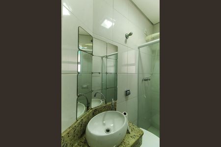 Casa para alugar com 130m², 3 quartos e 1 vagaBanheiro