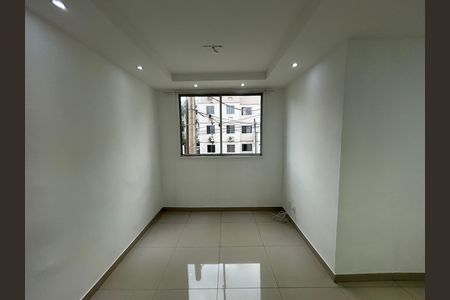 Sala de apartamento para alugar com 2 quartos, 48m² em Pavuna, Nilópolis