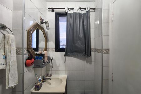 Apartamento para alugar com 130m², 2 quartos e 1 vaga Apartamento para alugar com 130m², 2 quartos e 1 vagaBanheiro da Suíte