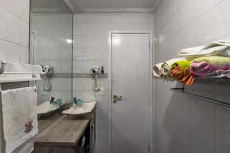 Apartamento para alugar com 130m², 2 quartos e 1 vaga Apartamento para alugar com 130m², 2 quartos e 1 vagaBanheiro