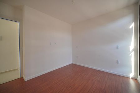 Quarto 2 de apartamento para alugar com 2 quartos, 54m² em Serraria, São José