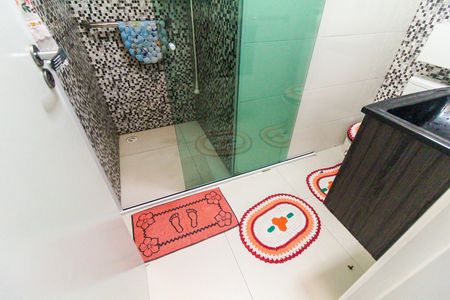 Casa à venda com 74m², 2 quartos e 1 vagaBanheiro