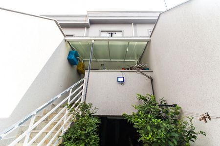 Casa à venda com 74m², 2 quartos e 1 vagaQuintal