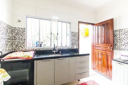Casa à venda com 74m², 2 quartos e 1 vagaCozinha
