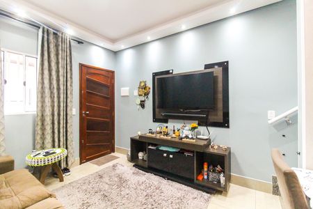 Casa à venda com 74m², 2 quartos e 1 vagaSala