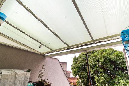 Casa à venda com 74m², 2 quartos e 1 vagaÁrea de Serviço