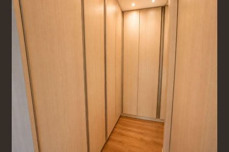 Casa à venda com 2 quartos, 142m² em Vila Sonia, Valinhos