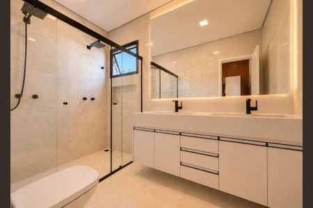 Casa à venda com 257m², 3 quartos e 4 vagas