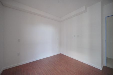 Quarto 2 de apartamento para alugar com 2 quartos, 55m² em Serraria, São José