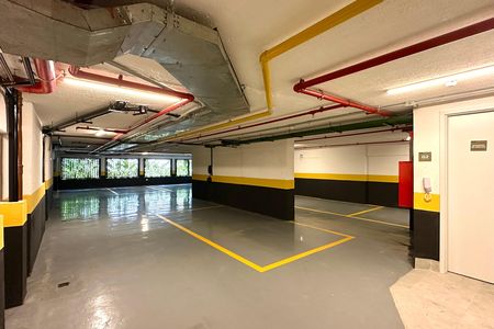 Apartamento à venda com 117m², 2 quartos e sem vaga