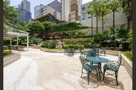 Apartamento à venda com 30m², 1 quarto e 1 vaga