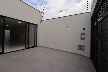 Garagem de casa à venda com 3 quartos, 125m² em Parque Capuava, Santo André