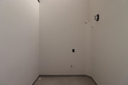 Quintal de casa à venda com 3 quartos, 125m² em Parque Capuava, Santo André