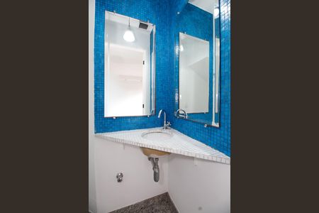 Apartamento à venda com 60m², 2 quartos e 1 vaga Apartamento à venda com 60m², 2 quartos e 1 vagaLavabo