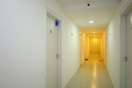 Apartamento para alugar com 35m², 2 quartos e sem vagaÁrea comum - Saguão do andar