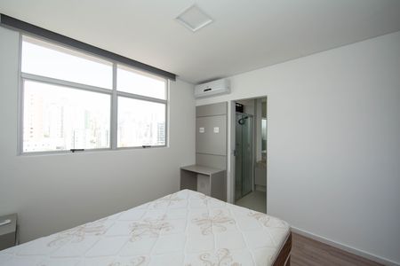 QUARTO de apartamento para alugar com 1 quarto, 38m² em Estoril, Belo Horizonte