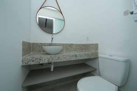 BANHEIRO1 de apartamento para alugar com 1 quarto, 38m² em Estoril, Belo Horizonte