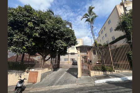 Apartamento para alugar com 48m², 1 quarto e 1 vaga Apartamento para alugar com 48m², 1 quarto e 1 vagaFachada