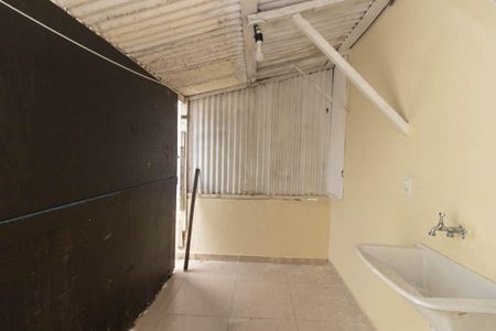 Casa para alugar com 60m², 1 quarto e sem vagaÁrea de Serviço
