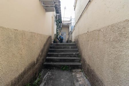 Casa para alugar com 60m², 1 quarto e sem vagaEntrada