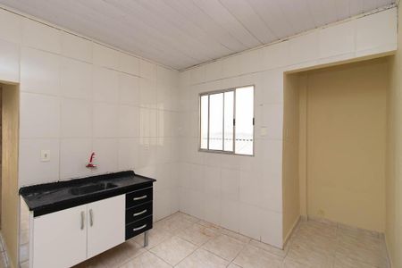 Cozinha de casa para alugar com 1 quarto, 60m² em Vila Guilherme, São Paulo