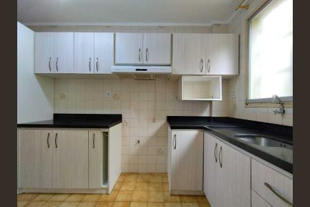 Cozinha de apartamento para alugar com 1 quarto, 50m² em Pátria Nova, Novo Hamburgo