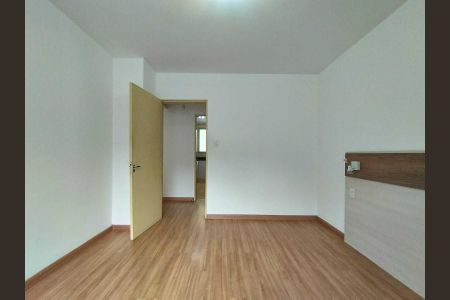 Quarto 1 de apartamento para alugar com 1 quarto, 50m² em Pátria Nova, Novo Hamburgo