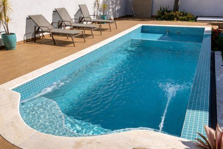 Casa à venda com 306m², 4 quartos e 4 vagas