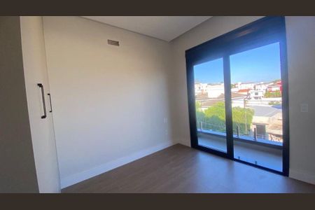 Casa à venda com 283m², 3 quartos e 4 vagas